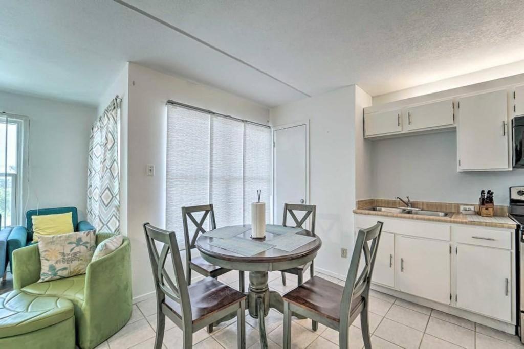 1 Bedroom Studio Near Beach W Pool & Amenities South Padre Island Exterior photo