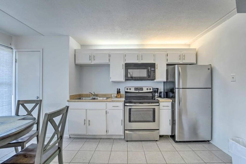 1 Bedroom Studio Near Beach W Pool & Amenities South Padre Island Exterior photo